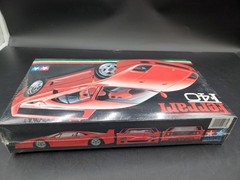 🔥😎Tamiya 1:24 Model Kit – Ferrari F40 – Series No. 77 – Item 24077 1500 (NEW)