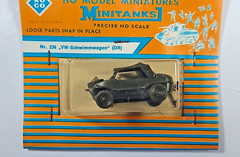 RoCo HO Miniatures Z-235 VW Kubelwagen & Z-236 Schwimmwagen – NEW UNOPENED
