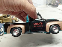 Model Junkyard/parts Plastic ,Nice Custom Car Lot Of 4 Custom Pickups