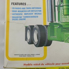 Vintage AMT Mack R685ST Truck Model Kit 1/25 Scale Unbuilt Complete in Box