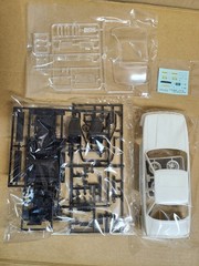 FUJIMI TOYOTA SOARER 3.0GT LIMITED MZ21 1/24 SCALE KIT Aero Wing Blister fender
