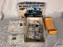 Plastic model car kit lot – Camaro, Woody, more (see description / photos)!