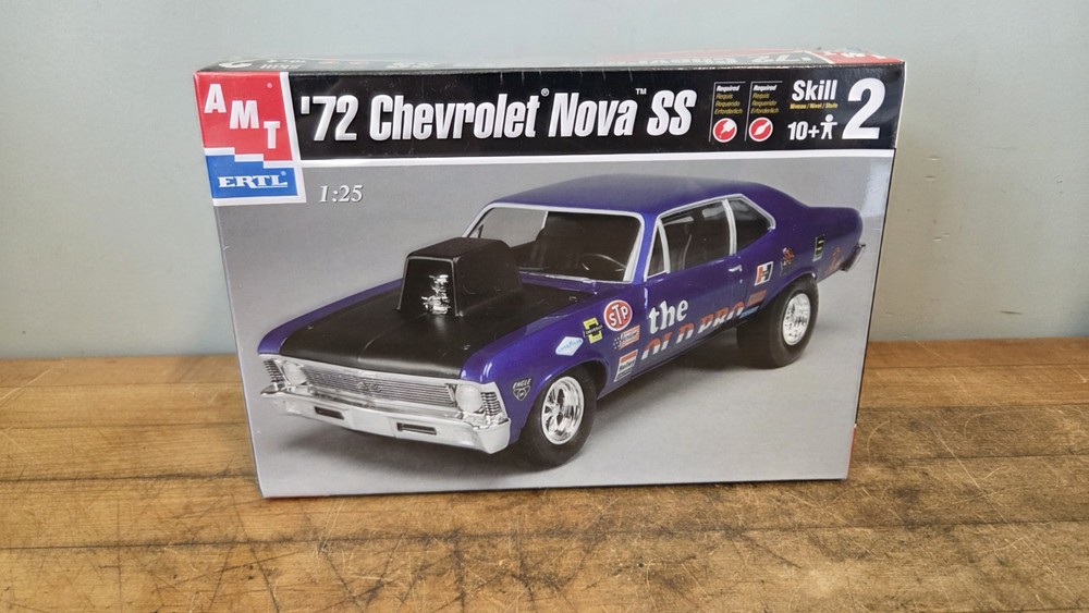 AMT 1972 Chevy Nova SS Model Car Kit Sealed 1:25