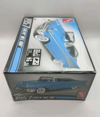AMT 1957 Chevy Bel Air Model Car Scale 1:25 – Blue/White Skill 2 Worn Box Sealed