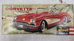 Vintage Classic 1959 Revell Chevrolet Corvette Car Model Chevy Muscle Car Clean