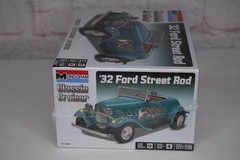 Monogram 1932 Ford Street Rod 1/24 Classic Cruiser Model Kit 85-0882 – SEALED