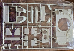 Vintage DML MODEL ZSU-23-4V SHILKA SOVIET TANK 1/35 Scale Kit #3521
