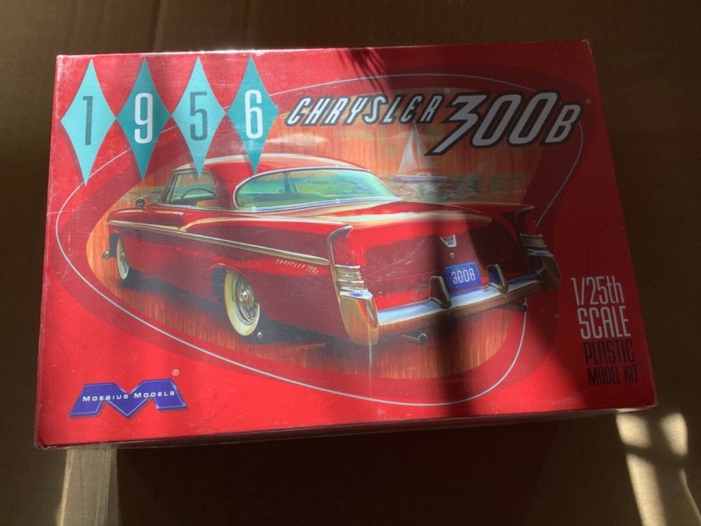 MOEBIUS 1207 1956 CHRYSLER 300B MODEL KIT-NIB-1/25 SCALE