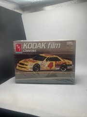 AMT ERTL #4 ERNIE IRVAN Kodak Film Chevrolet 1/25 NASCAR Model Kit NOS Sealed