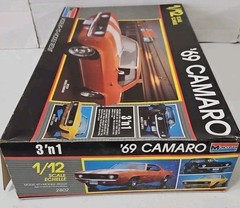Monogram ’69 Camaro 1:12 Model Car Kit 3 ‘n 1 Stock Strip Street 1988 NEW
