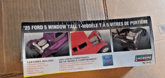 Lindberg 1925 Ford 5 Window Tall T 1/24 scale Factory Sealed
