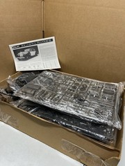 Classics Collection Rolls-Royce Phantom III 1:16 Revell 8816 Model Kit READ