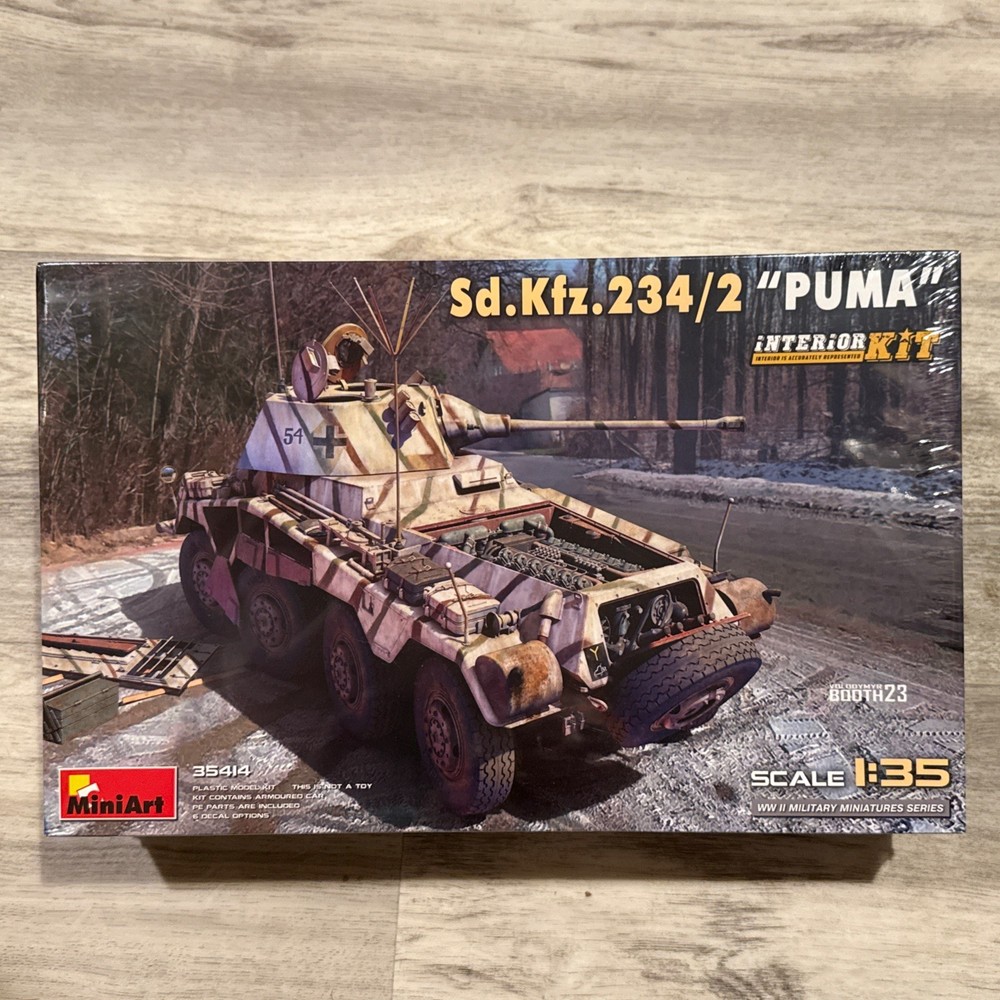 1/35 Miniart SD.KFZ.234/2 PUMA w/Interior Plastic Model Kit Sealed