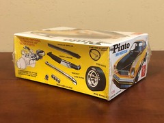 Vintage AMT 1975 Ford Pinto Mini-Musclecar Runabout 2-n-1 Model Kit T215 1/25 74