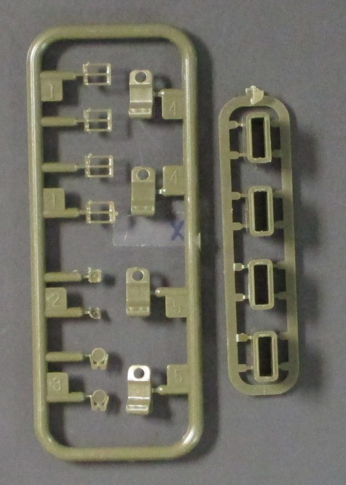 Asuka Models 1/35th Scale M4A1 Sherman – Jerry Cans from Kit No. 35-022