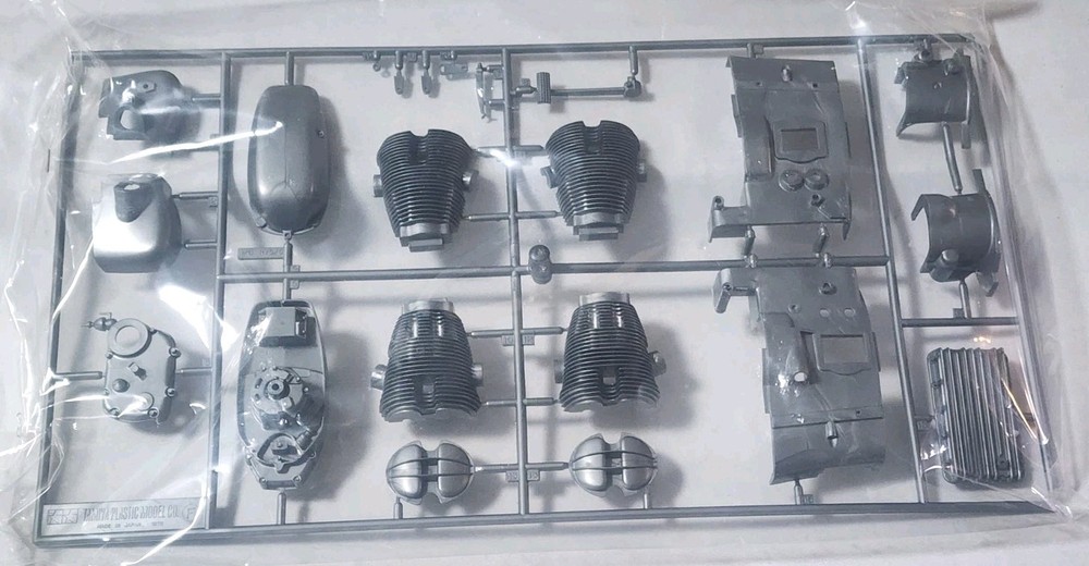 Tamiya 1/6 BMW R75 Big Scale F Parts