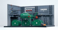 Aoshima Thunderbirds No.10 Thunderbird 2 Container Dock 1 350 Model Kit