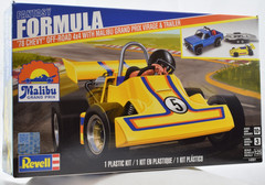 Revell ’78 Chevy Off-Road 4×4 W/ Malibu Grand Prix Virage & Trailer 1/25 14581