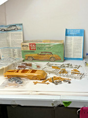 Renwall 1/25th Scale 1966 Duesenberg Model Kit with Box