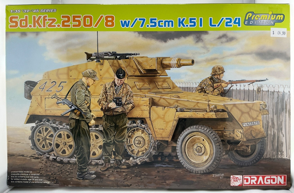 DRAGOM MODEL 6425 Sd.Kfz.250/8 w/7.5cm K.51 L/24 Premium Edition w/Photo-Etch