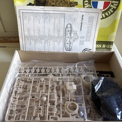Heller Humbrol 81132 Hotchkiss H-35 Model 1:35 SEALED Part Extra Photo Etch Kits