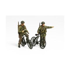 TAMIYA Military Model 1:35 British Paratroopers w/Bicycles New