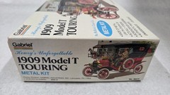 Gabriel 1909 Model T Touring Metal Model Kit 1/20 Scale