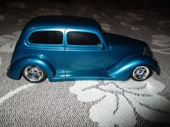 Vintage/Plastic/Built/Model/Car(1930’s/STREET/CRUISER)1980’s/Nice