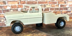 Resin 1/24 Scale: 15-inch “6-Hole” Dually Wheels W/ Commercial Truck Tires