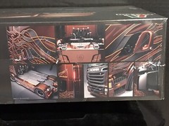 ITALERI 3897 SCANIA R730 “BLACK AMBER” SHOW TRUCK MODEL KIT-NIB-1:24 SCALE