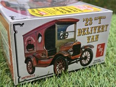 AMT ’23 T Delivery Van Sweet N Special Kit # AMT860/12 New Factory Sealed 1:25