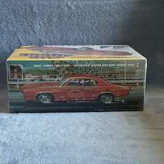 MPC Arnie Beswick’s The Super Judge Funny Car 1:25 Red Unassembled Plastic Mode…
