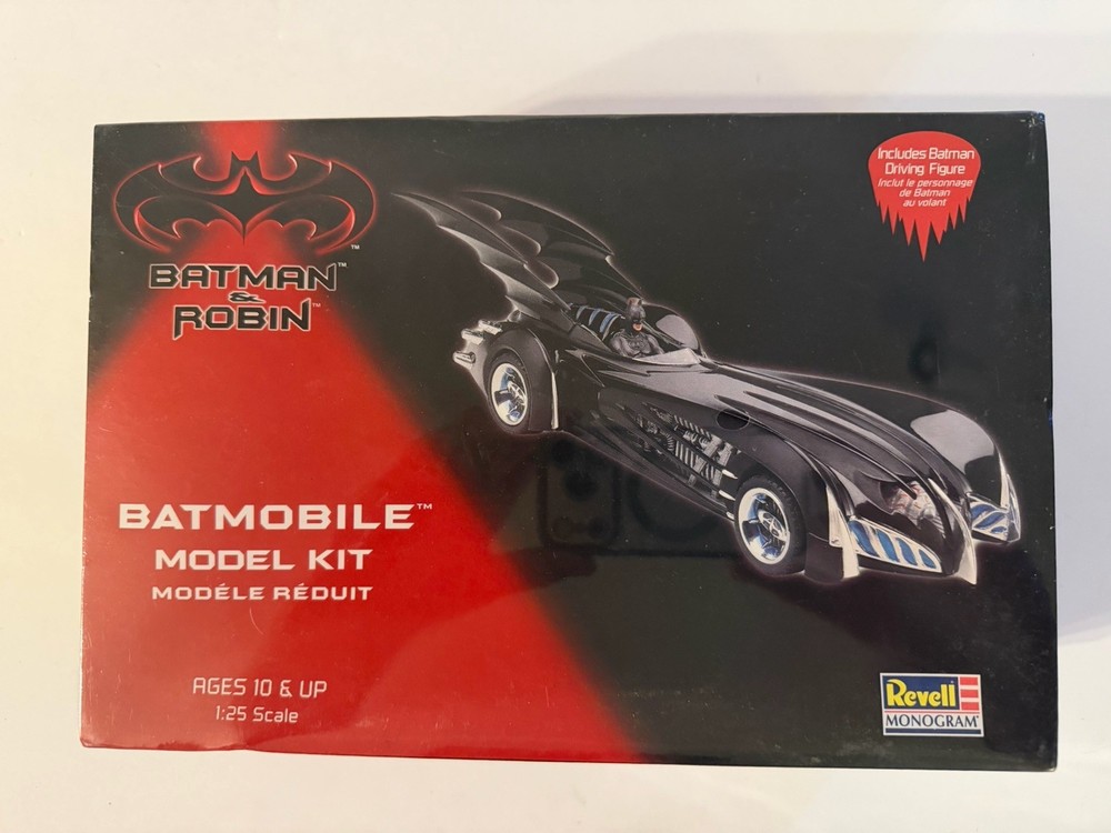 SEALED Revell Batman & Robin Movie Batmobile Model Kit 1/25 Scale 1997 NEW