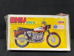 LINDBERG 1976 1/16 MODEL KIT BMW R75/5 2402 MOTORCYCLE SEALED BOX