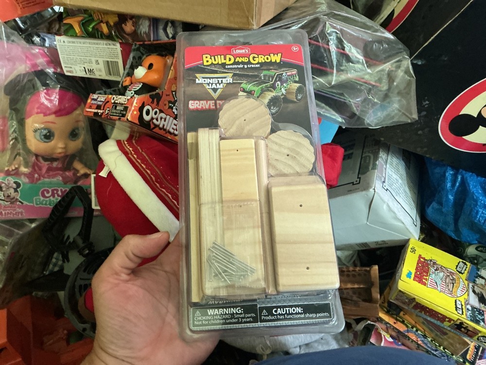 Grave Digger Monster Jam Wooden Truck Kit Lowes Build & Grow 2016 New Old Stock