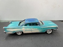 C12 Johan 1959 Oldsmobile Dynamic 88 vintage built 1/25 model car McM.
