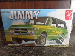 1972 GMC JIMMY RETRO DELUXE KIT 1/25 AMT / ROUND 2 SEALED 2022