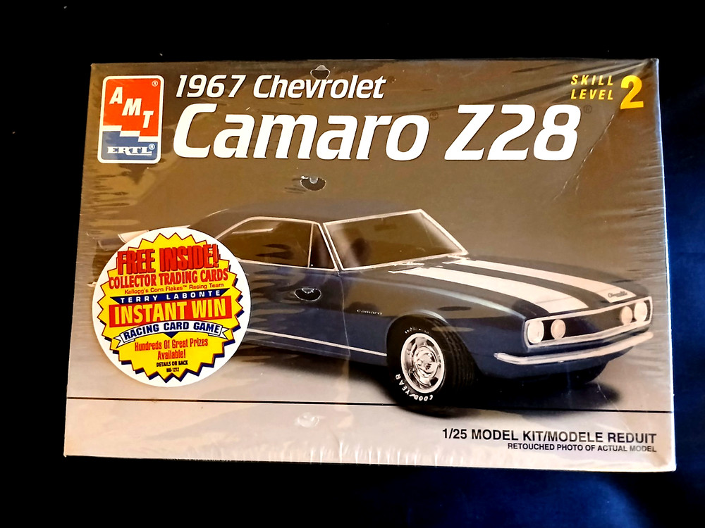 Model Kit 1967 Chevrolet Camaro Z/28 AMT 1:25