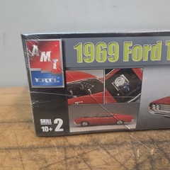 AMT 1969 Ford Torino Cobra Kit # 31745 Sealed