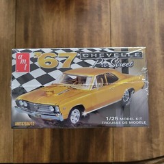 AMT ’67 Chevy Chevelle Pro Street #AMT876/12 Sealed 1:25 Scale Model Kit