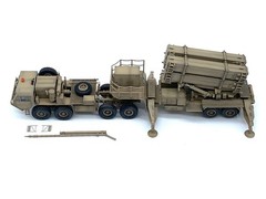 ARTISAN 1/72 U.S. Patriot Air Defense Missile System Sand-Colored Finished Model