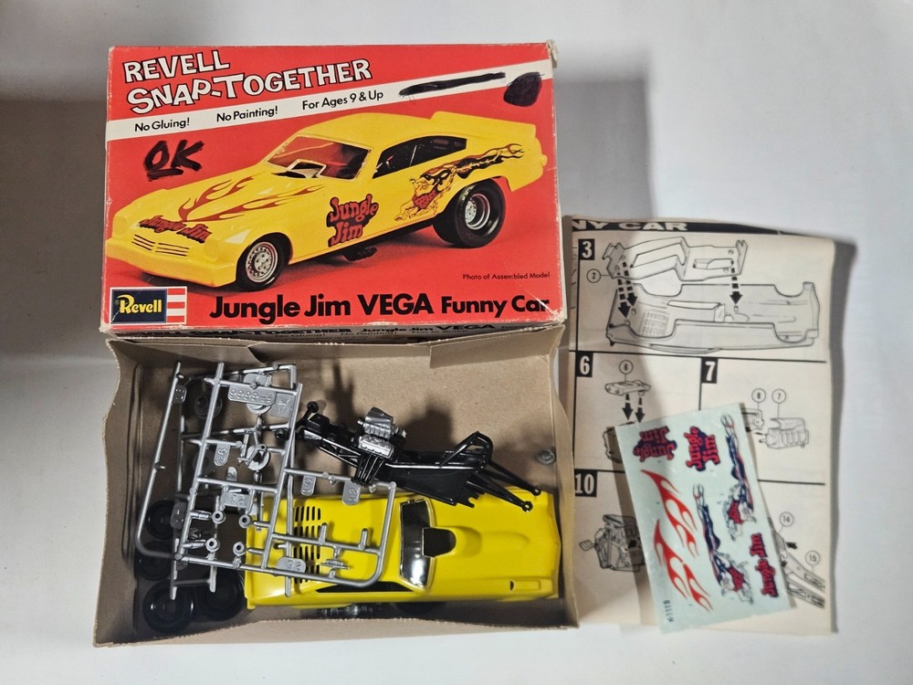 VINTAGE REVELL 1/25 SCALE JUNGLE JIM VEGA SNAP FUNNY CAR RARE!