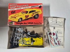 VINTAGE REVELL 1/25 SCALE JUNGLE JIM VEGA SNAP FUNNY CAR RARE!