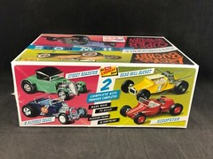 Lindberg Lucky Bucket & Super Roadster Customizable Show Rods 1:32 SC Kit HL136
