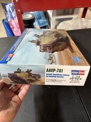 Hobbyboss 82413 1/35 AAVP-7A1 w/ Mounting Bosses Model Kit