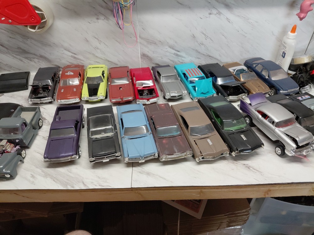 Model Junkyard/parts Plastic Muscle Car Lot Of 20 Ford,chevy,mopar,pont,gto