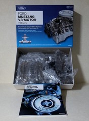 Franzis 67500 Ford Mustang V8 Engine Model Kit 1:3 Scale Open Box Complete