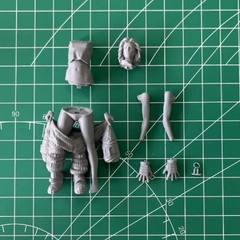 1/24 Scale Die-Cast Resin Figure Model Kit Alien Pantsuit Woman Warrior Hobby…