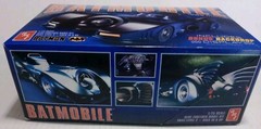 AMT 1/25 Batmobile 1989 Movie Model Car Kit AMT935 W/ Back Drop, NEW OPEN BOX