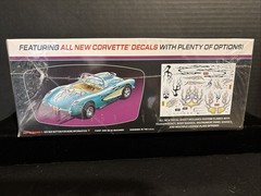 AMT 1498 ‘57 CHEVY CORVETTE MODEL KIT-NIB-1/25 SCALE